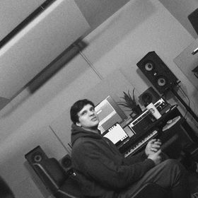 wiresrecords_studio bn